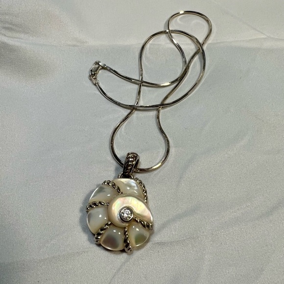 Judith Ripka necklace SS MOP Conch shell/CZ pendant/Milor 925 chain 16” - Picture 9 of 13